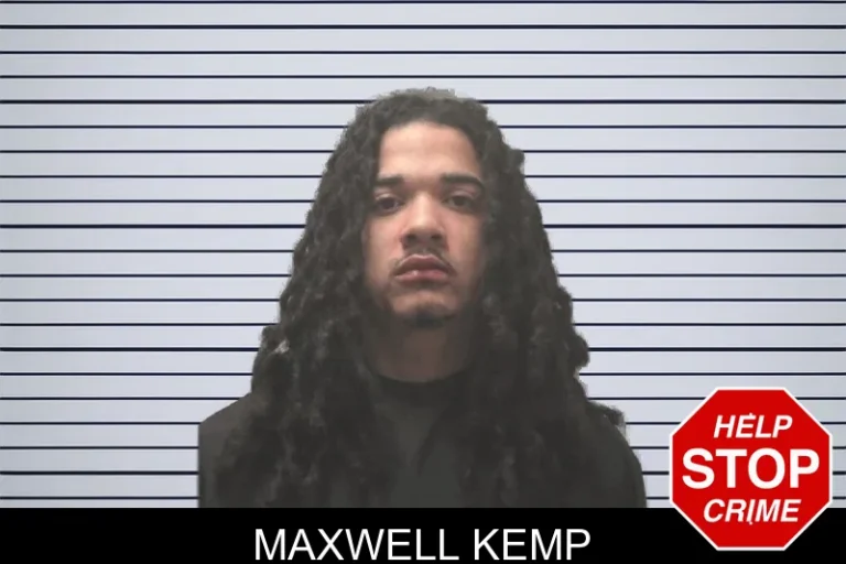 Maxwell Kemp