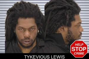 Tykevious Lewis mugshot