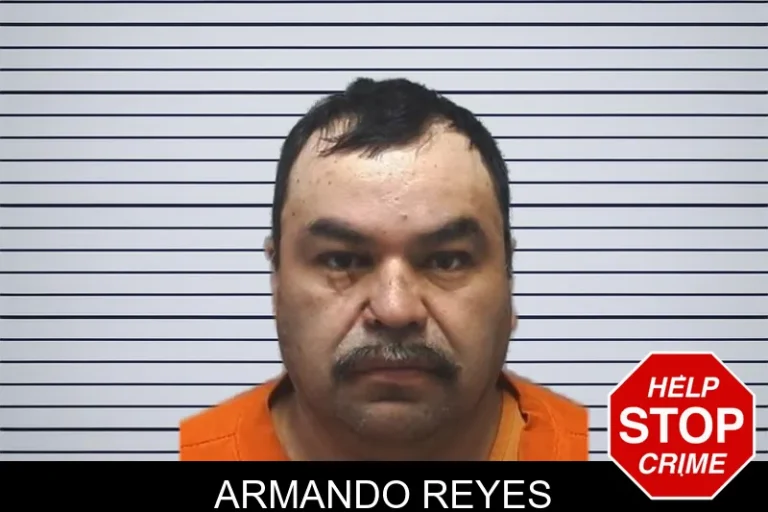 Armando Reyes