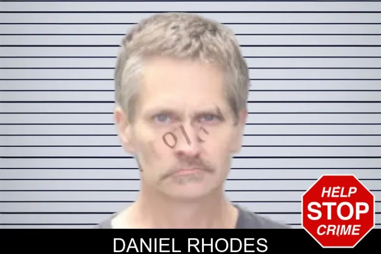 Daniel Rhodes