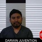 Darwin Juvention mugshot