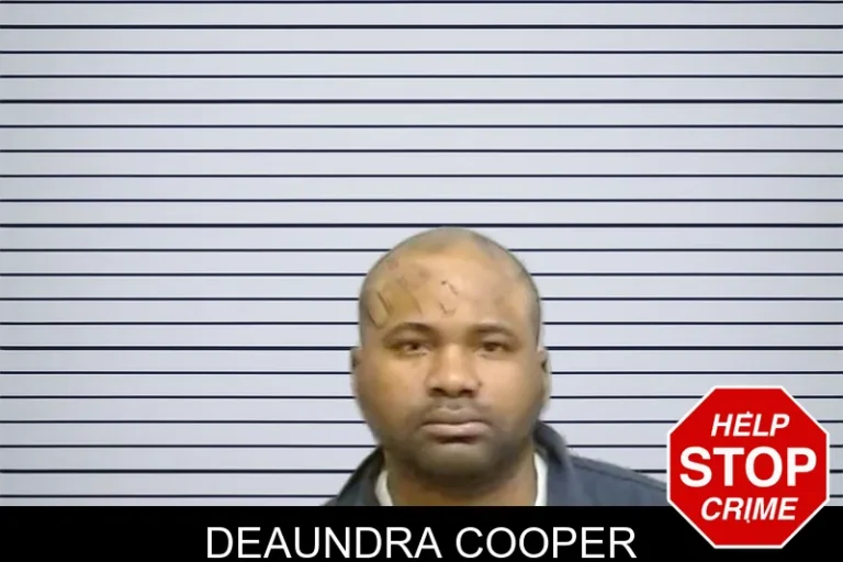Deaundra Cooper