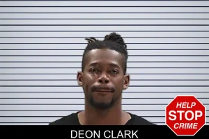 Deon Clark mugshot