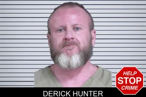 Derick Hunter mugshot