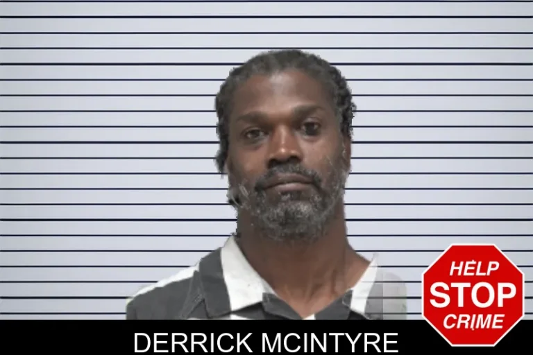 Derrick McIntyre