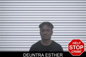 Deuntra Esther mugshot