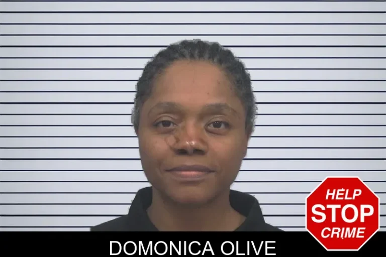 Domonica Olive