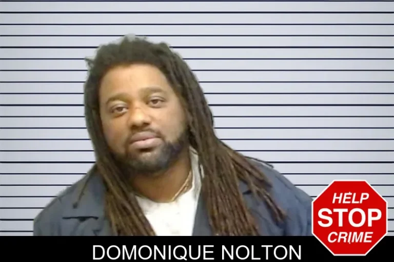 Domonique Nolton