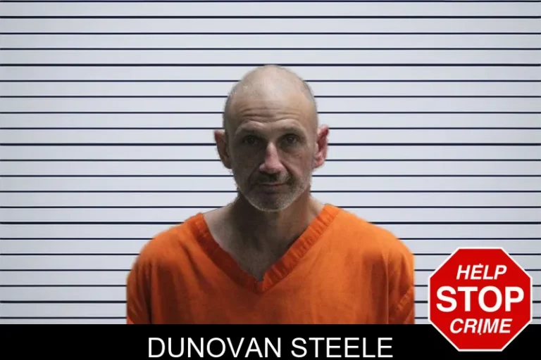 Dunovan Steele