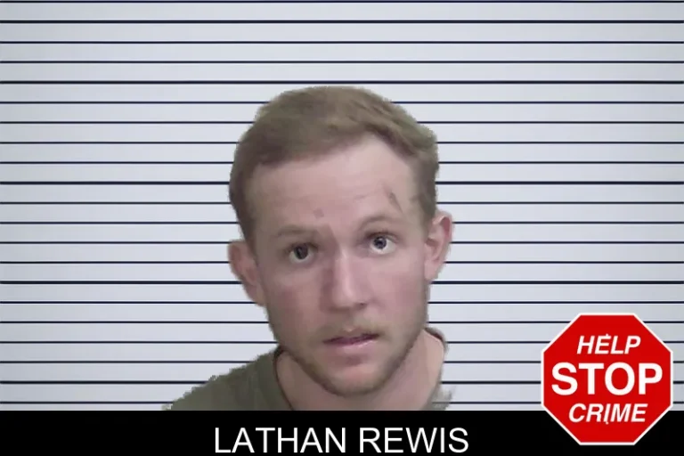 Lathan Rewis