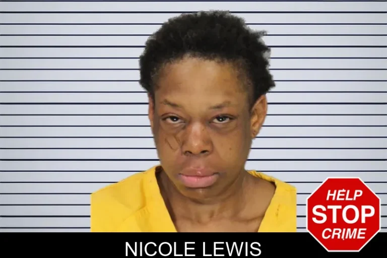 Nicole Lewis
