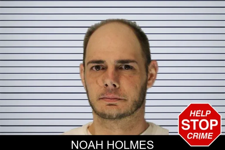Noah Holmes
