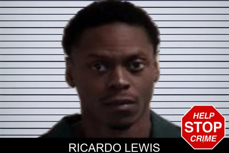 Ricardo Lewis