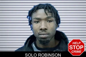 Solo Robinson mugshot