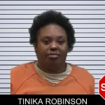 Tinika Robinson mugshot