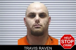 Travis Raven mugshot