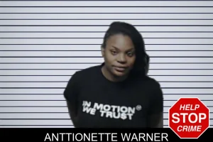 Anttionette Warner mugshot