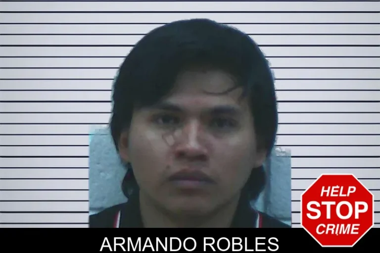 Armando Robles