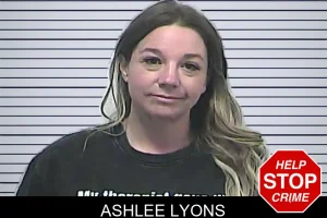 Ashlee Lyons mugshot