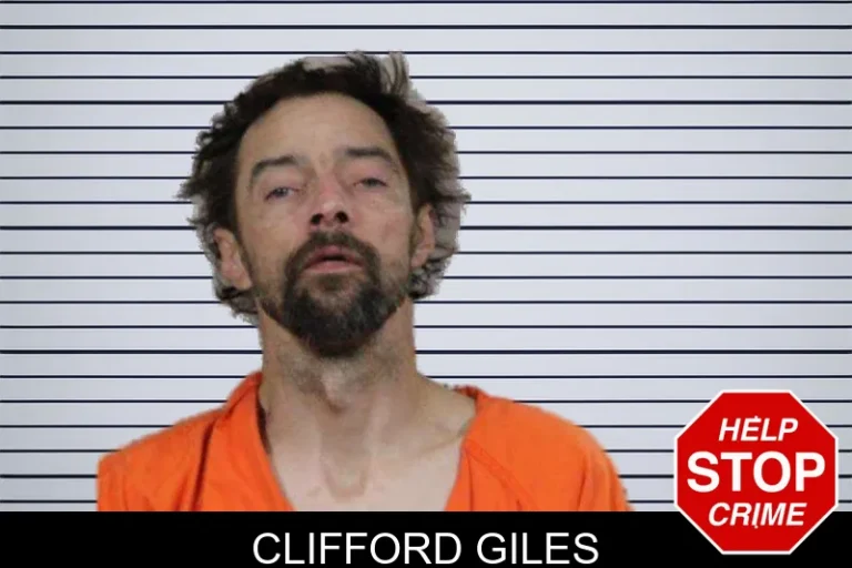 Clifford Giles