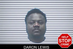 Daron Lewis mugshot