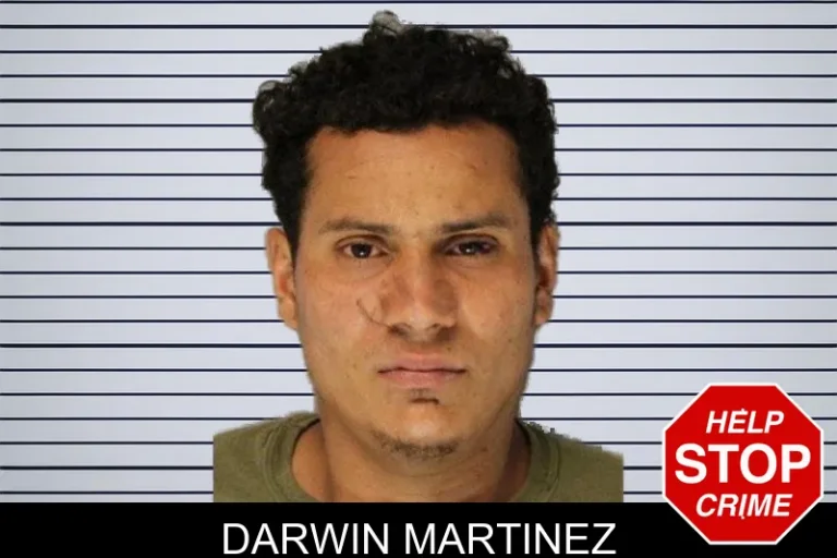 Darwin Martinez