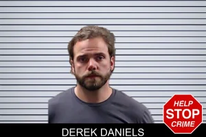Derek Daniels mugshot
