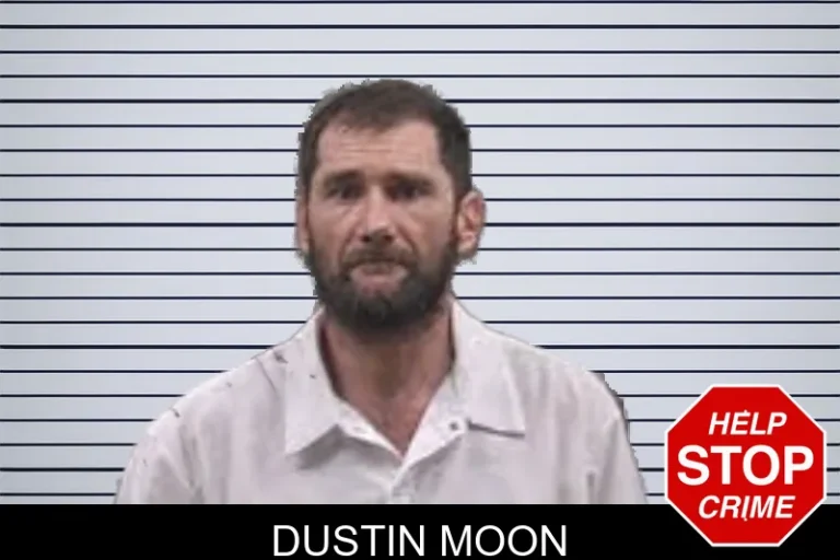 Dustin Moon