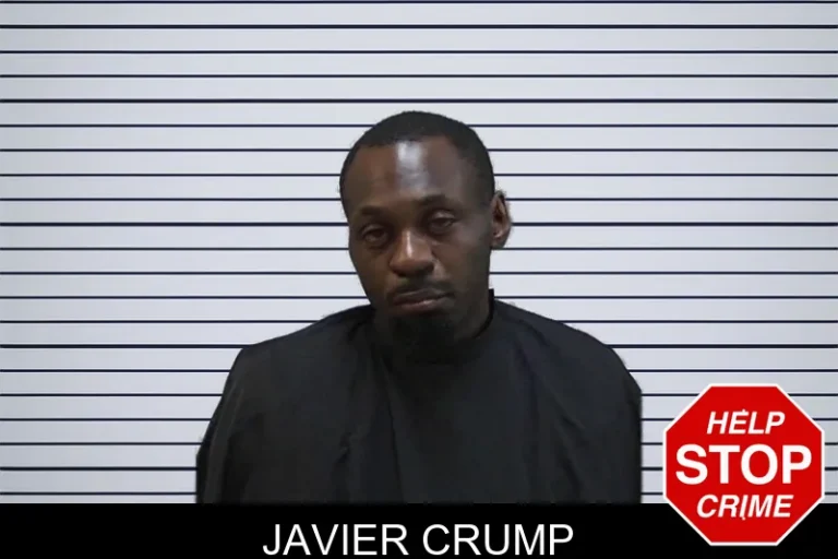 Javier Crump