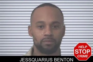Jessquarius Benton mugshot