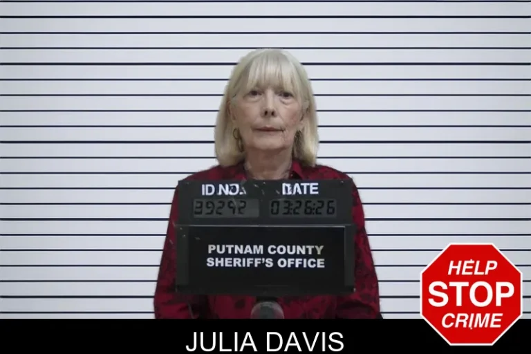 Julia Davis