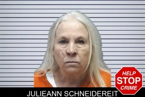 Julieann Schneidereit mugshot