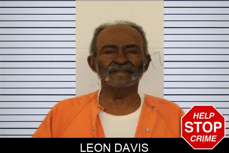 Leon Davis