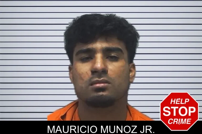 Mauricio Munoz Jr.