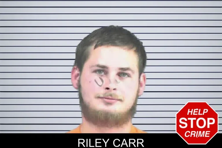 Riley Carr