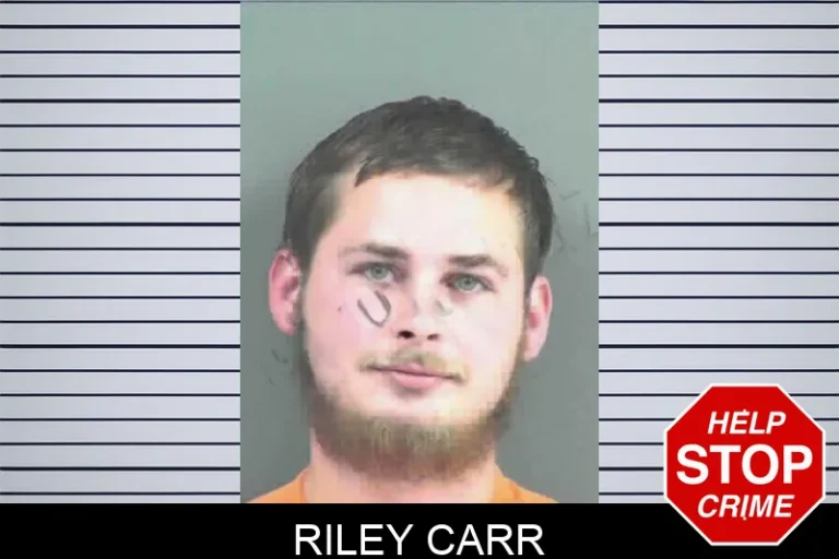 Riley Carr