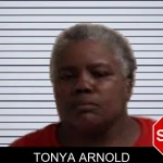 Tonya Arnold mugshot