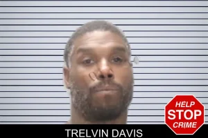 Trelvin Davis mugshot