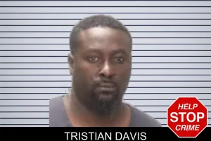Tristian Davis mugshot