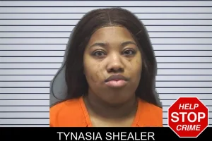 Tynasia Shealer mugshot