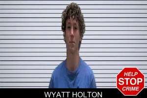 Wyatt Holton mugshot