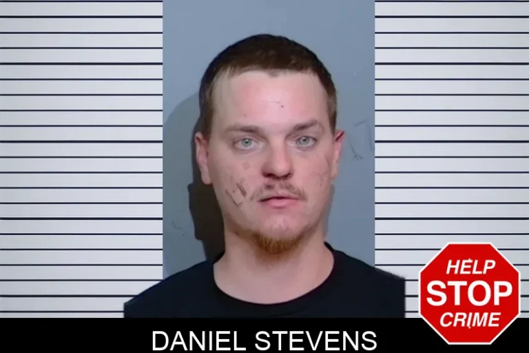 Daniel Stevens