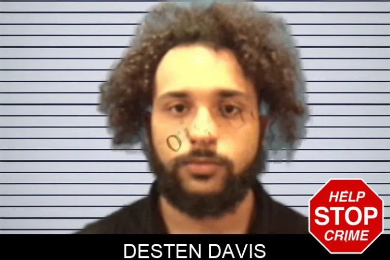 Desten Davis