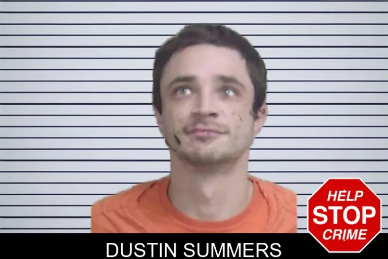 Dustin Summers