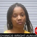 Dyanicis Wright-Aunvia mugshot