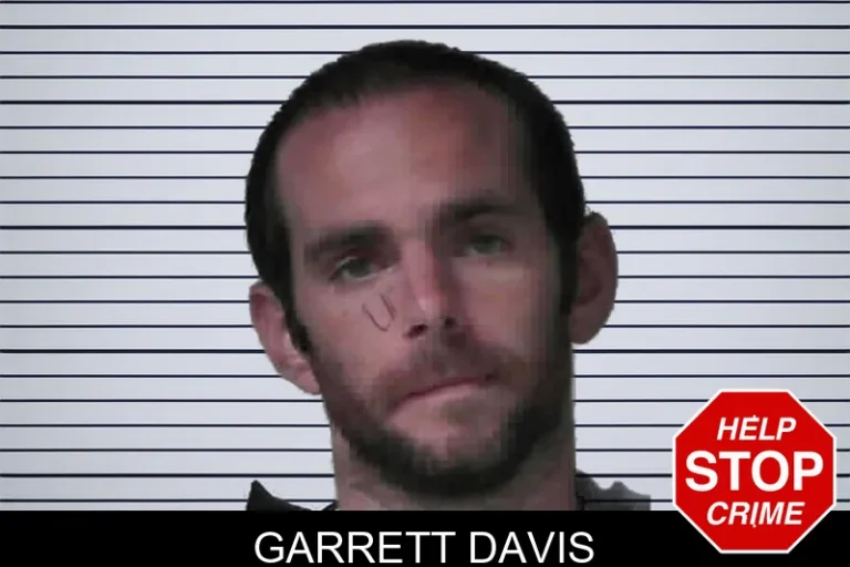 Garrett Davis