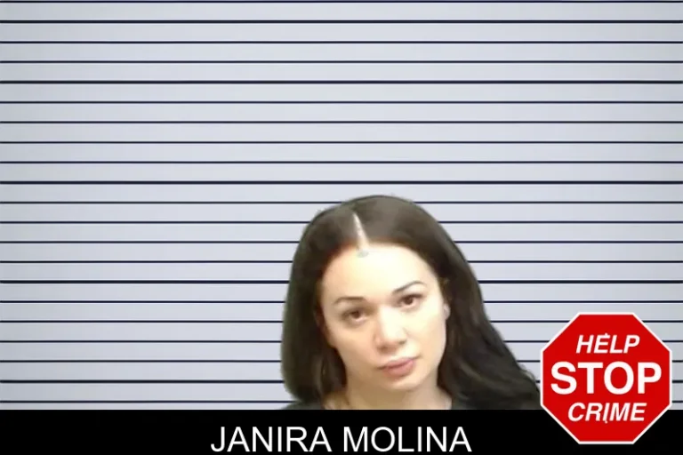 Janira Molina