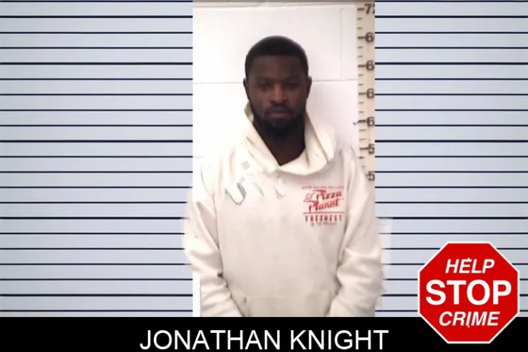 Jonathan Knight