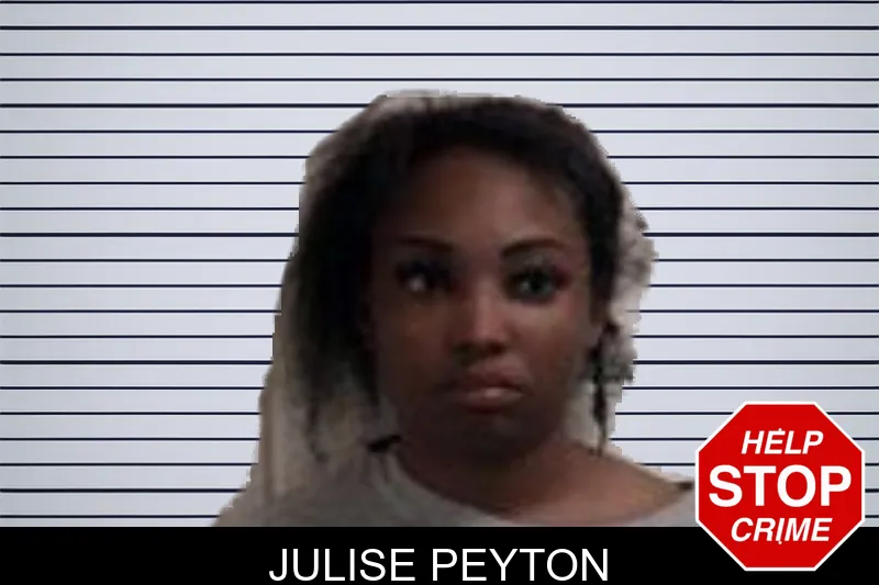 Julise Peyton mugshot
