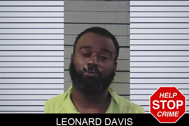 Leonard Davis mugshot